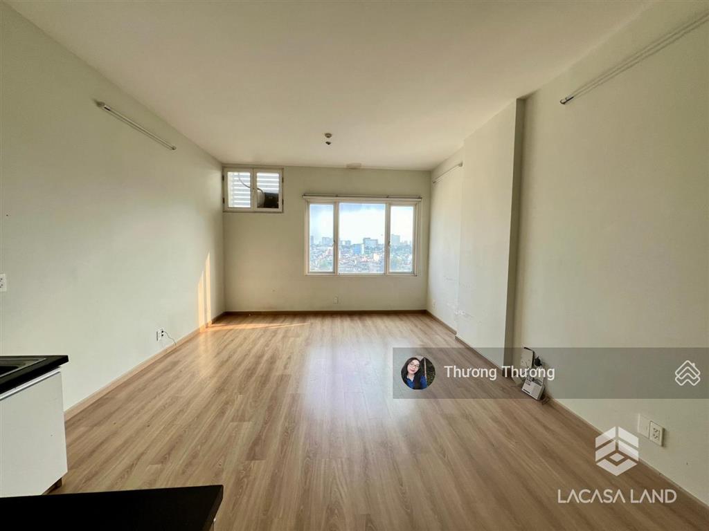 Sàn officetel  văn phòng charmington la pointe q10 cho thuê dt 200m2 full.  thương thương