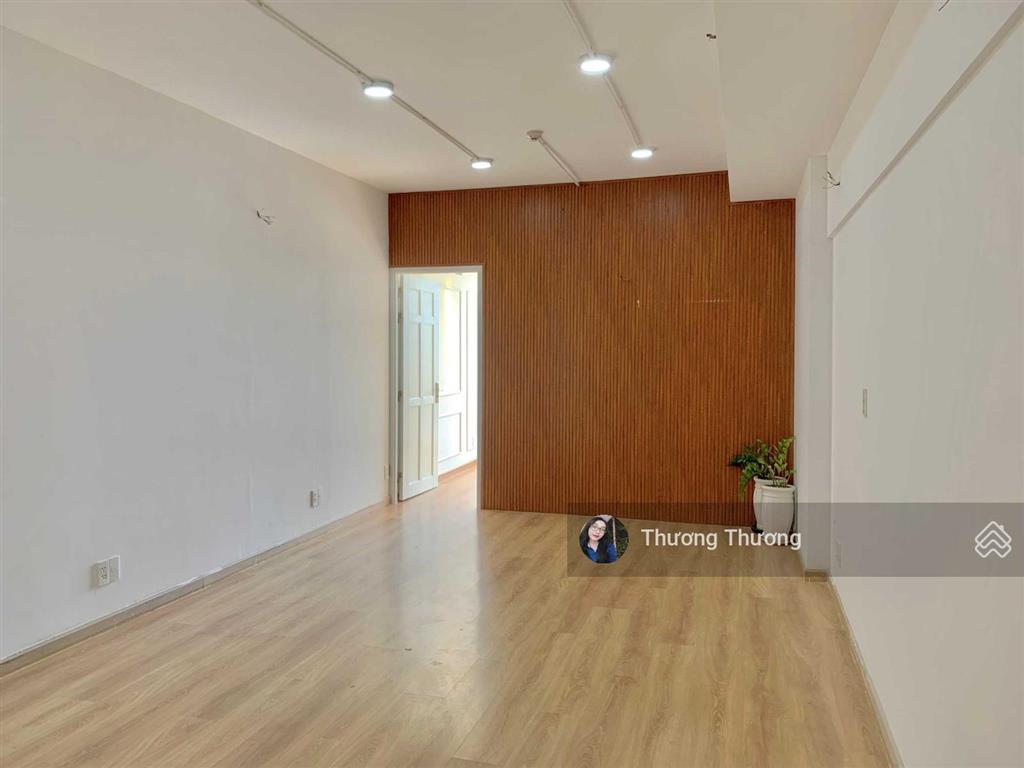Sàn officetel  văn phòng charmington la pointe q10 cho thuê dt 200m2 full.  thương thương