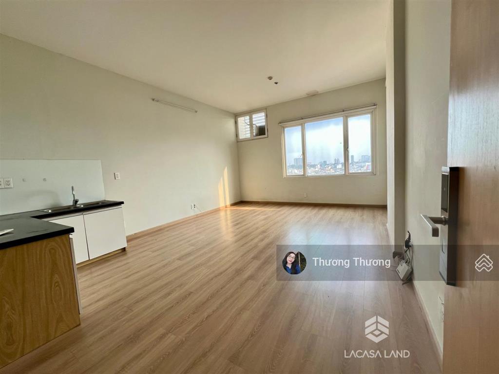 Sàn officetel  văn phòng charmington la pointe q10 cho thuê dt 200m2 full.  thương thương
