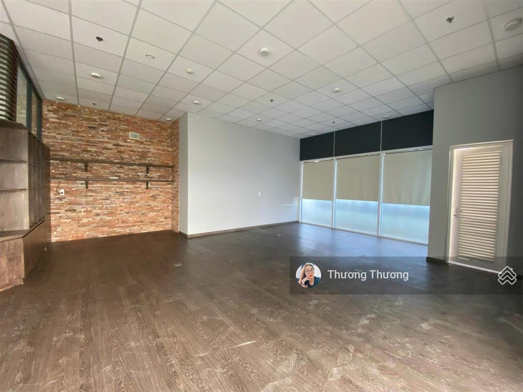 Charmington  sàn 80m2 được đkkd, view hồ bơi, thời gian tự do