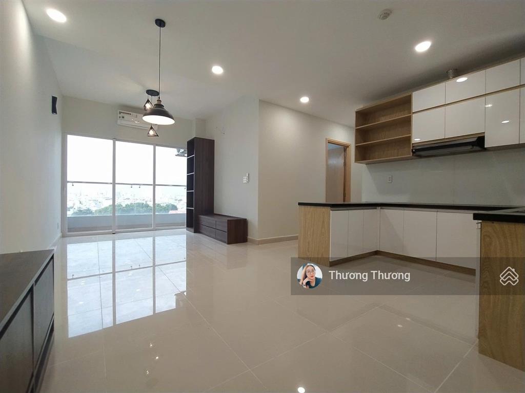 Charmington bán căn 3 phòng ngủ 6 tỷ bao sang tên