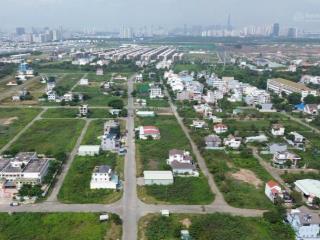 Cho thuê nhà và sân vườn kinh doanh quán cafe. gần global city