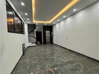 Bán nhà mp định công thượng lô góc 6 tầng thang máy,  đối diện bv y học cổ truyền, 40m², 17.3 tỷ