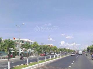 Bán đất tặng nhà thô 2 tầng mt đường ngũ hành sơn, mỹ an  vị trí đẹp ngang 6.9m