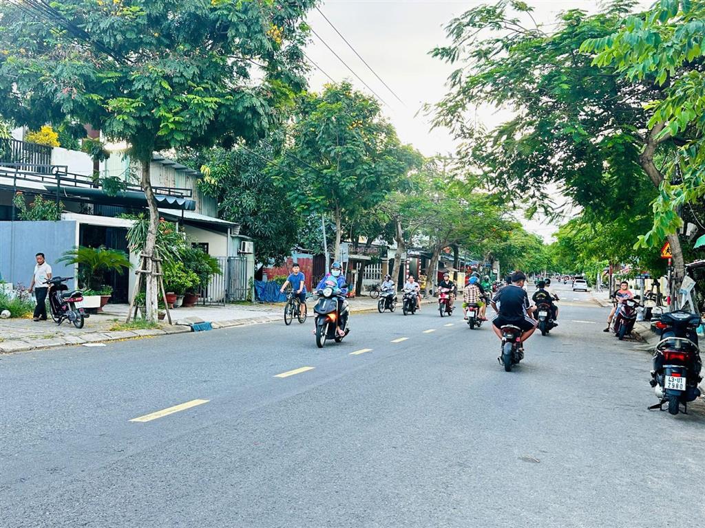 Bán lô đất diện tích lớn mt đường 10.5m nguyễn duy trinh, ngũ hành sơn vị trí đẹp gần biển