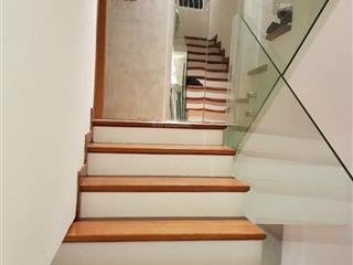 Cần bán liền kê 90 nguyễn tuân, dt 68m2, xây 5 tầng