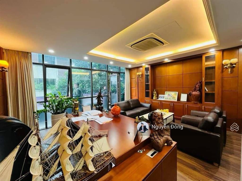 Chính chủ bán nhà phố trung yên trung hòa quận cầu giấy 7 tầng thang máy 82m2*mt 5m chỉ 38.5 tỷ