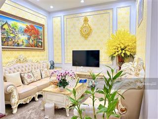 Nhà phố trần quý cáp, ô tô đỗ cửa, chỉ nhỉnh 10 tỷ 56m2  khu dân trí cao  hạ tầng an ninh tốt