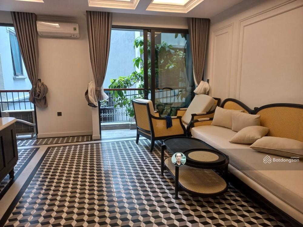 Chỉ hơn 20 tỷ có ngay nhà phố vip đào tấn gần ngã 3 linh lang 80m2  ô tô tránh  xây building ok