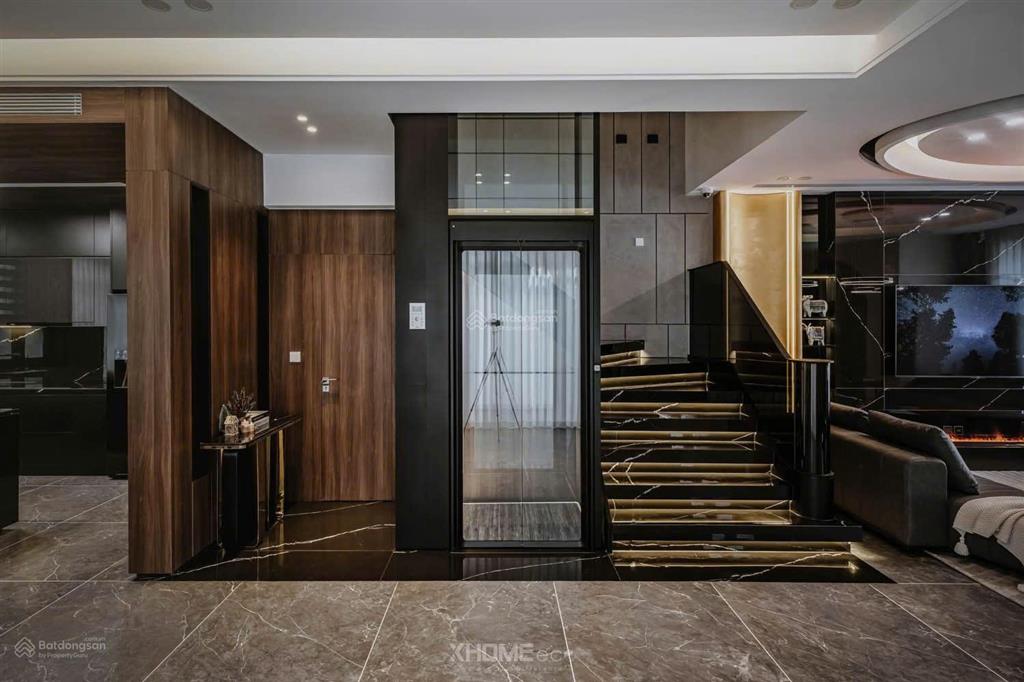 Bán song lập nguyệt quế 09, 153m2, đn, h thiện nội thất luxury, view hồ điều hòa, vườn hoa rộng