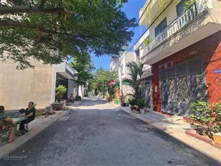 Bán đất 1 sẹc ngắn thông ra sông sài gòn đường vườn lài, p. apđ, hcm dt 5x13,5m ngay quán cf layla