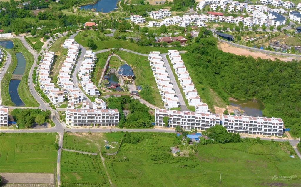 Siêu rẻ 5 tỷ 5 căn shophouse legacy hill, mặt đường liên xã 21m gần cổng chính