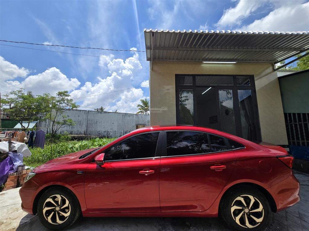 Nhà mới 100% xây để ở tặng full nội thất ngay đền hùng võ văn kiệt có sân đậu được ô tô