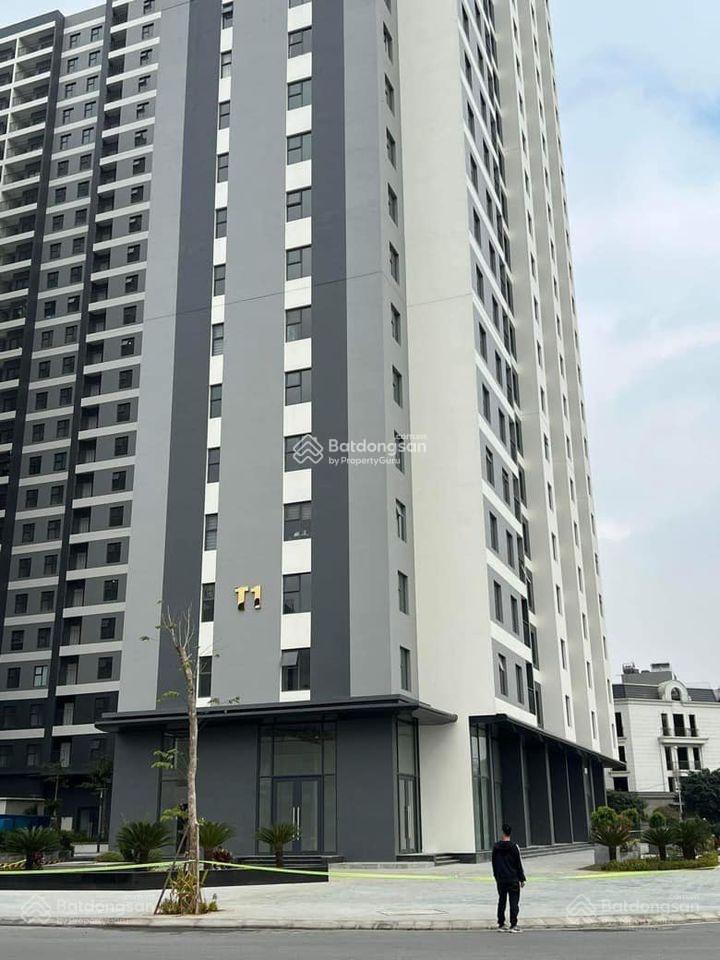 Bán căn hộ chung cư view hồ 32ha thị trấn trâu quỳ sẵn sổ, giao nhà ngay, hỗ trợ vay