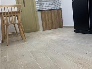 Dư 1phòng duplex 27m2,ngay đh tài chính q7,thang máy,full nội thất