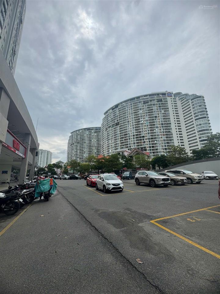 Cho thuê nhà 1 trệt 3 lầu kđt chí linh  72m2  có thang máy