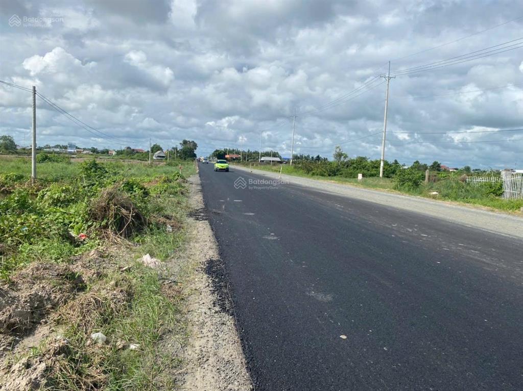Bán nền thổ cư liền kề ngã ba xuyên á. diện tích 5x45 m. xã hồ thị kỷ, thới bình, cà mau