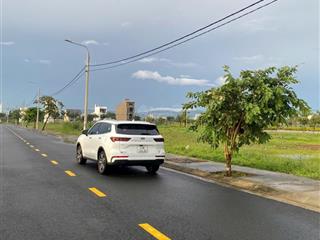 Hàng hiếm cặp đất b2475x đông nam đấu lưng trương xuân nam 110m2 bao thuế 2%, chỉ 2 lô duy nhất