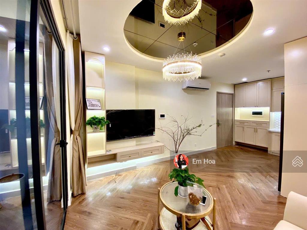 Chính chủ cần bán gấp 2pn+1+1wc tòa s2.08 nội thất hiện đại luxury view thoáng tại vinhomes ocp 1