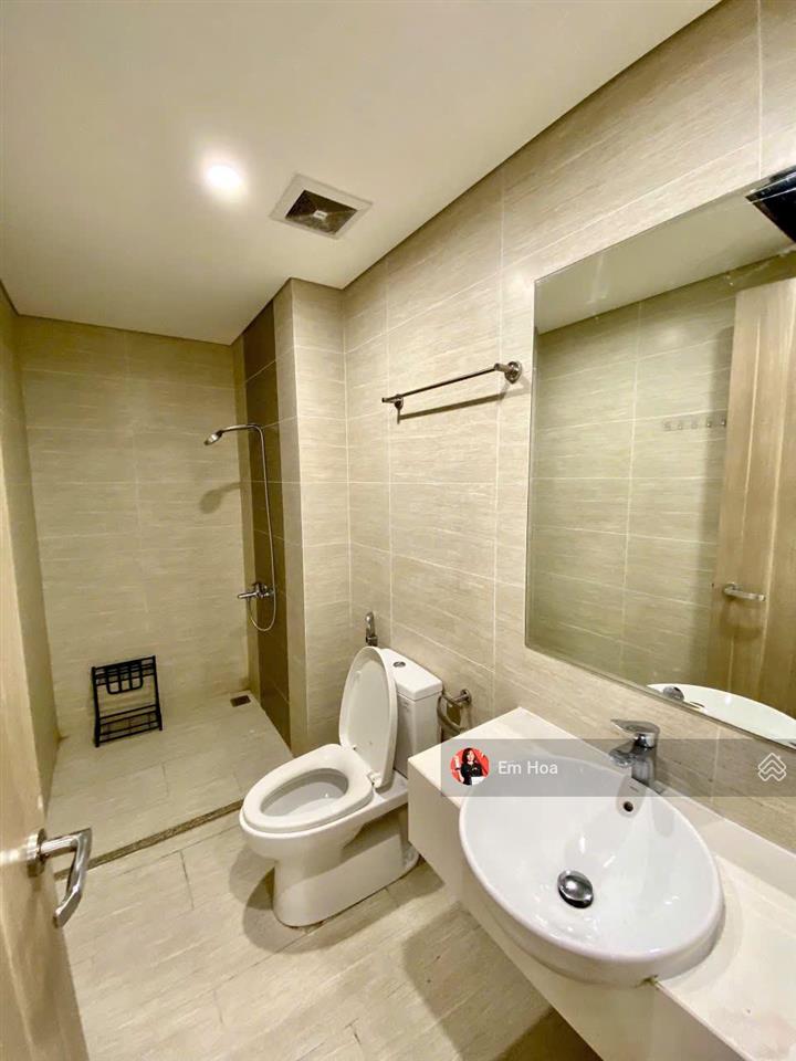 Chính chủ cần bán gấp 2pn+1+1wc tòa s2.08 nội thất hiện đại luxury view thoáng tại vinhomes ocp 1