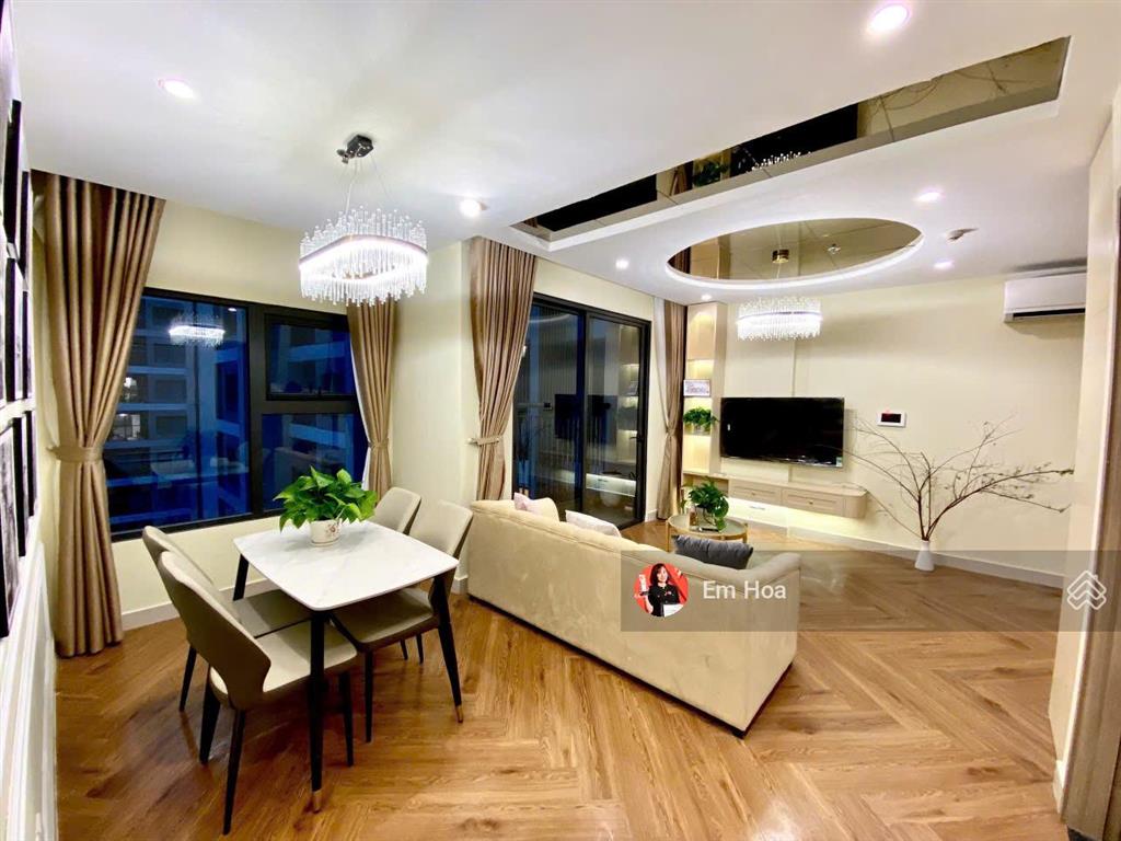 Chính chủ cần bán gấp 2pn+1+1wc tòa s2.08 nội thất hiện đại luxury view thoáng tại vinhomes ocp 1