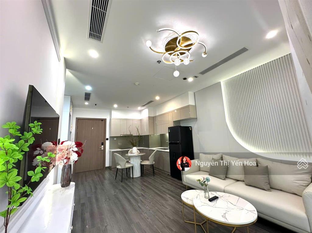 Chính chủ gửi bán căn hộ 1n + tòa r1.03 view hồ cá koi, view công viên gia lâm siêu đẹp
