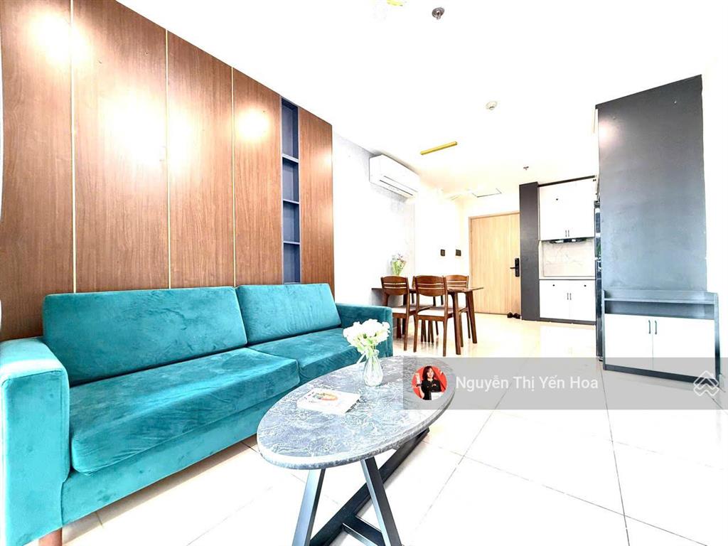 Chuyển xuống vin 2 nên cần bán gấp căn 3pn nội thất đẹp 2 ban công đn view siêu thoáng tầng đẹp
