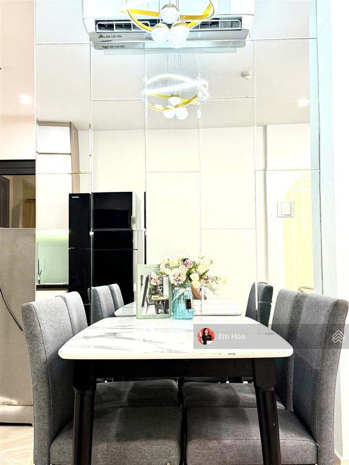 Chính chủ bán gấp căn hộ 2pn + 2wc nội thất mới tòa s2.05 view sông san hô và trường briton giá tốt