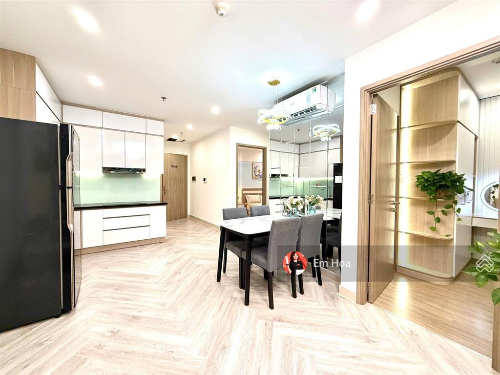 Chính chủ bán gấp căn hộ 2pn + 2wc nội thất mới tòa s2.05 view sông san hô và trường briton giá tốt