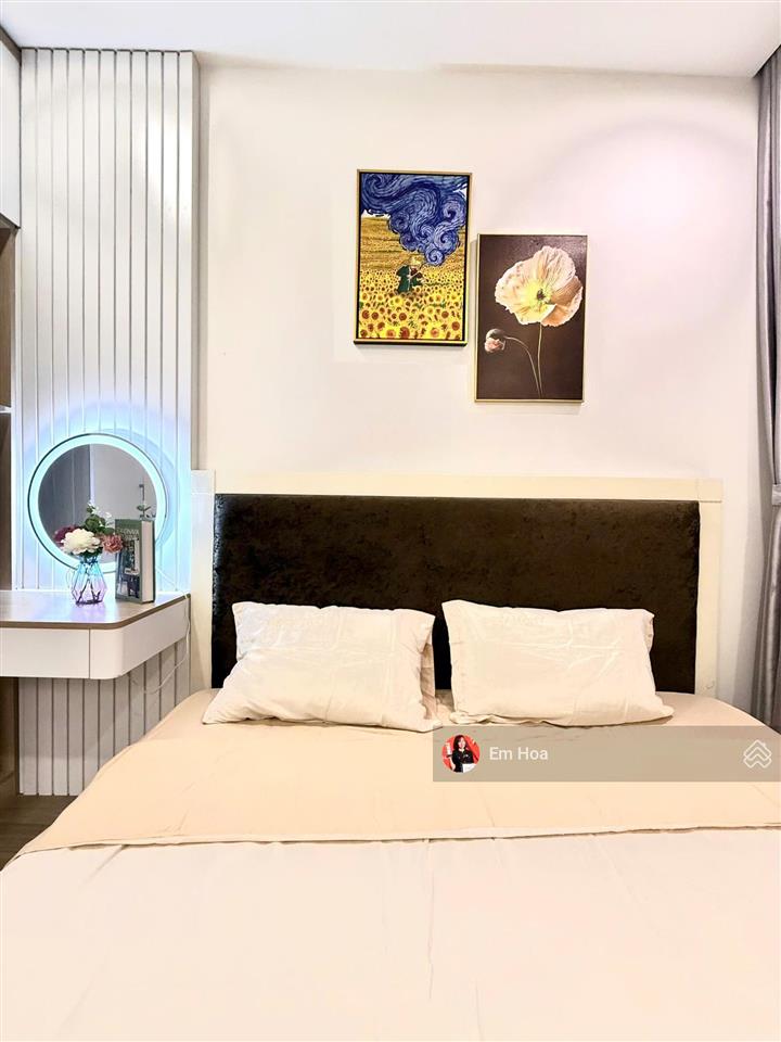 Chính chủ bán gấp căn hộ 2pn + 2wc nội thất mới tòa s2.05 view sông san hô và trường briton giá tốt