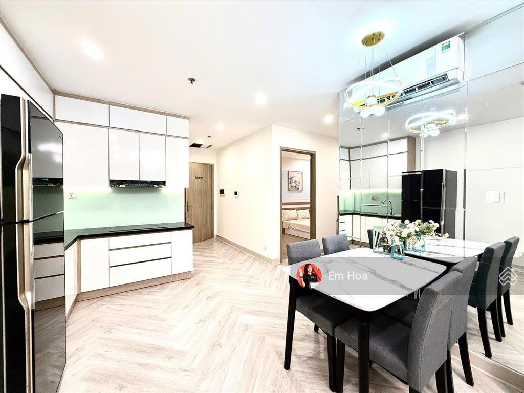 Chính chủ bán gấp căn hộ 2pn + 2wc nội thất mới tòa s2.05 view sông san hô và trường briton giá tốt
