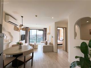 Bán gấp căn hộ 1n + tòa s1.05 bc tây nam, view trường brighton, full nội thất hiện đại đẹp như ảnh