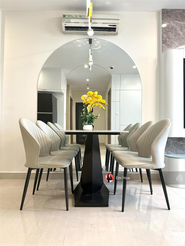 Bán gấp căn hộ 2pn tại vinhomes ocean park 1 , full đồ đẹp như mơ, view sông san hô giá siêu tốt