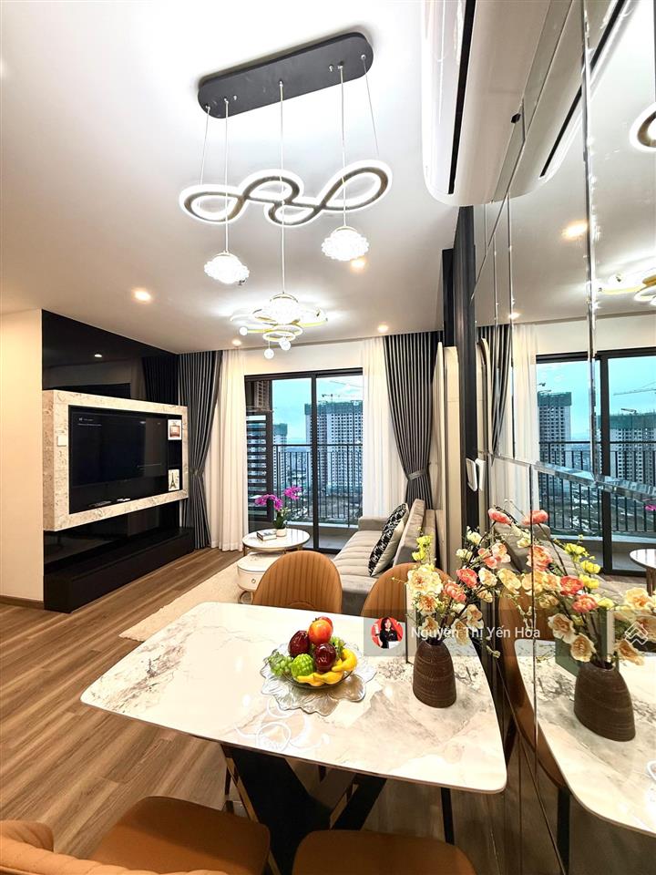 Chính chủ gửi bán căn 2n2w góc tòa zr1 cc the zurichvin ocp do chủ nhà không có nhu cầu ở bán gấp