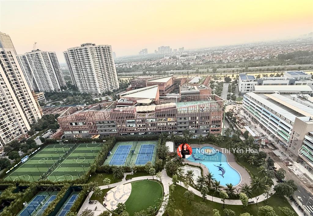 Cần tiền bán gấp căn 1n+ 48m, giảm giá 200tr tòa s1.06 full nội thất luxuty ,view đẹp tại vin1