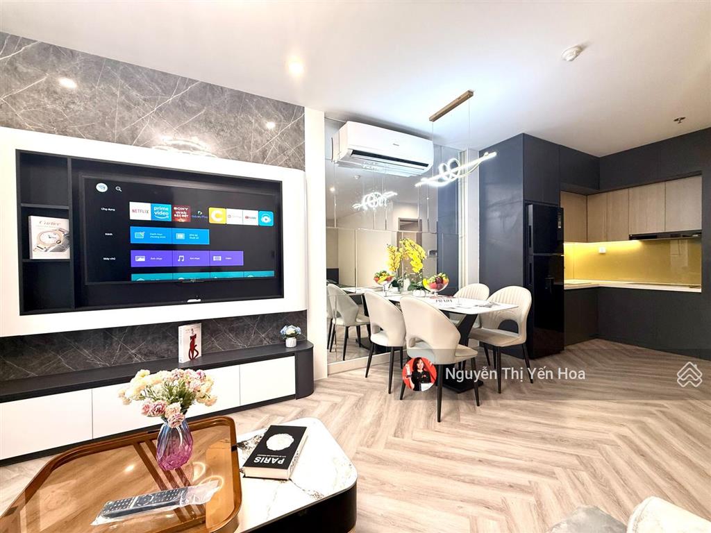 Cần tiền bán gấp căn 1n+ 48m, giảm giá 200tr tòa s1.06 full nội thất luxuty ,view đẹp tại vin1