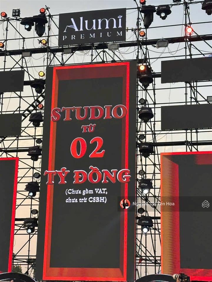 Quỹ căn ngoại giao tầng đẹp trực tiếp cđt ck 12%++, full quà tặng, giá dự kiến từ 2tỷ  0986 784 ***