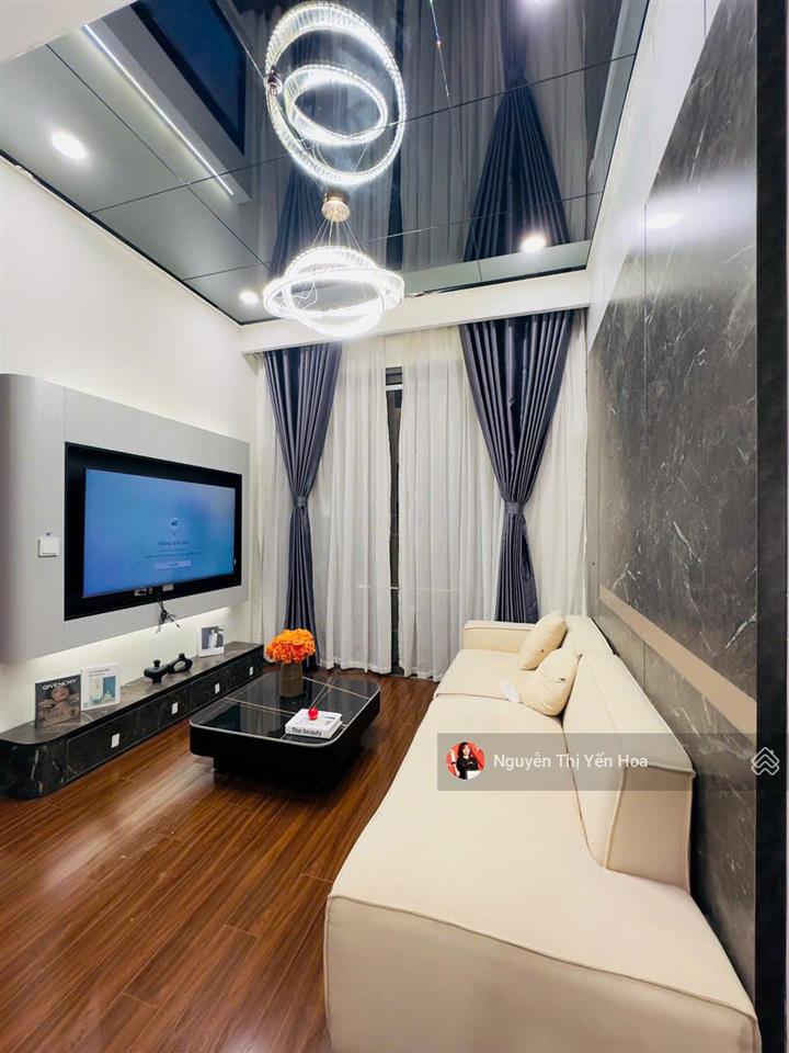 Bán căn 2 phòng ngủ full đồ cao cấp tòa m2 masteri water front vinhomes ocp1
