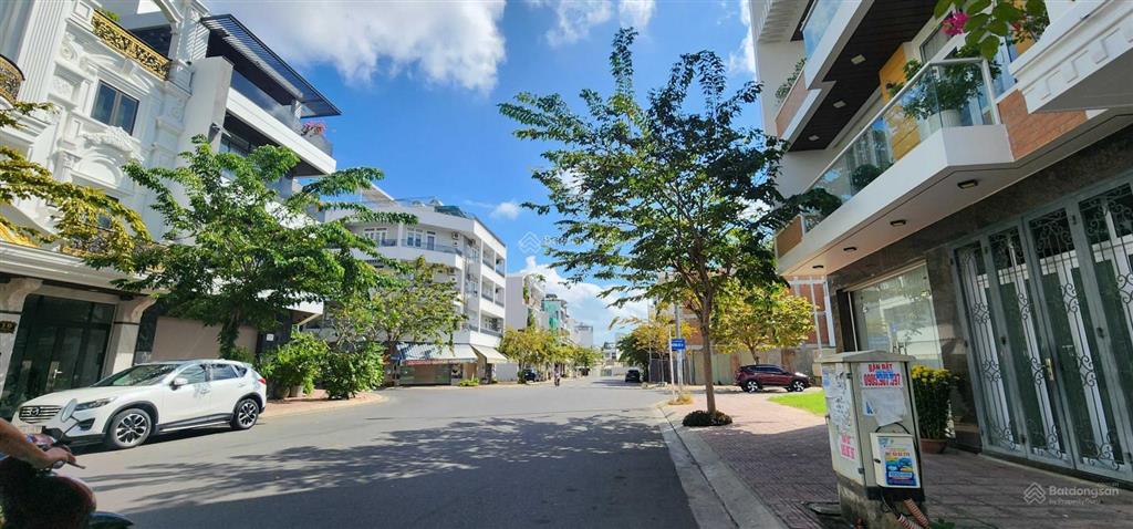 Bán lô góc đường số 8 kđt lê hồng phong 2 hàng hiếm giá tốt