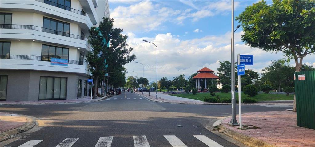 Bán đất kđt hà quang 1, mặt tiền 8m nằm giữa 2 cụm chung cư, gần công viên