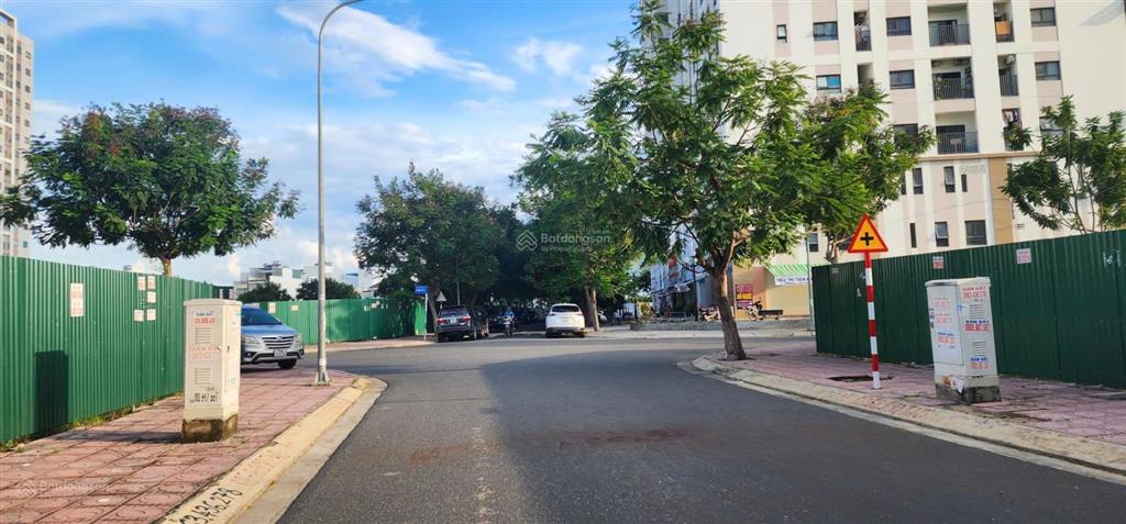 Bán đất kđt hà quang 1, mặt tiền 8m nằm giữa 2 cụm chung cư, gần công viên