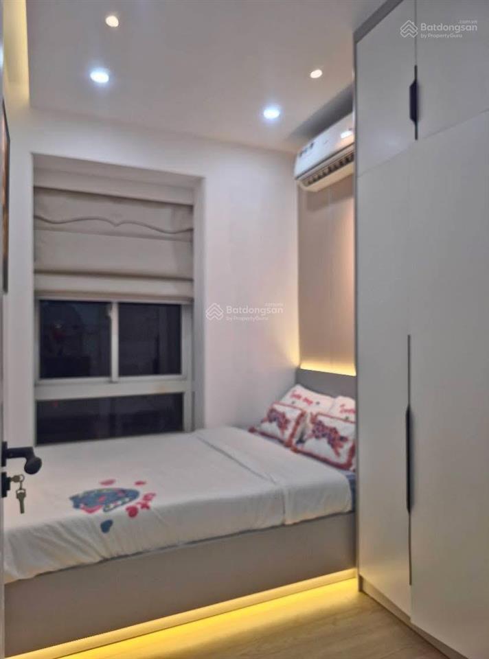 Bán cc sky garden 3, 5,82 tỷ, 72m2, 3pn, 2wc, phạm văn nghị, tân phong, q7, hcm. (chính chủ)