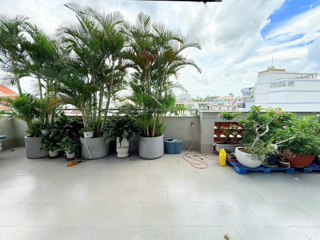 Bán nhà 6 tầng hxh  ngang 9m  có thang máy  phù hợp làm chdv  dòng tiền 100tr/tháng