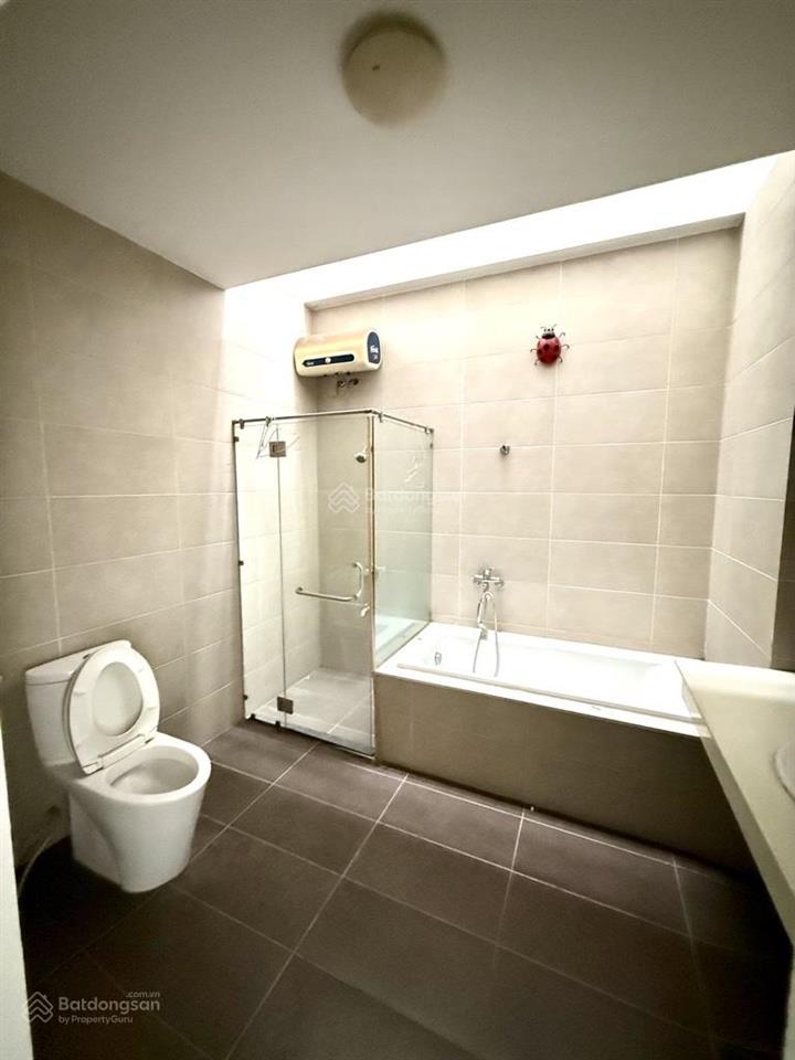 Bán nhà hẻm xe tải thông  lê văn sỹ  diện tích to 120m 4 tầng  oto ngủ nhà  phù hợp làm chdv