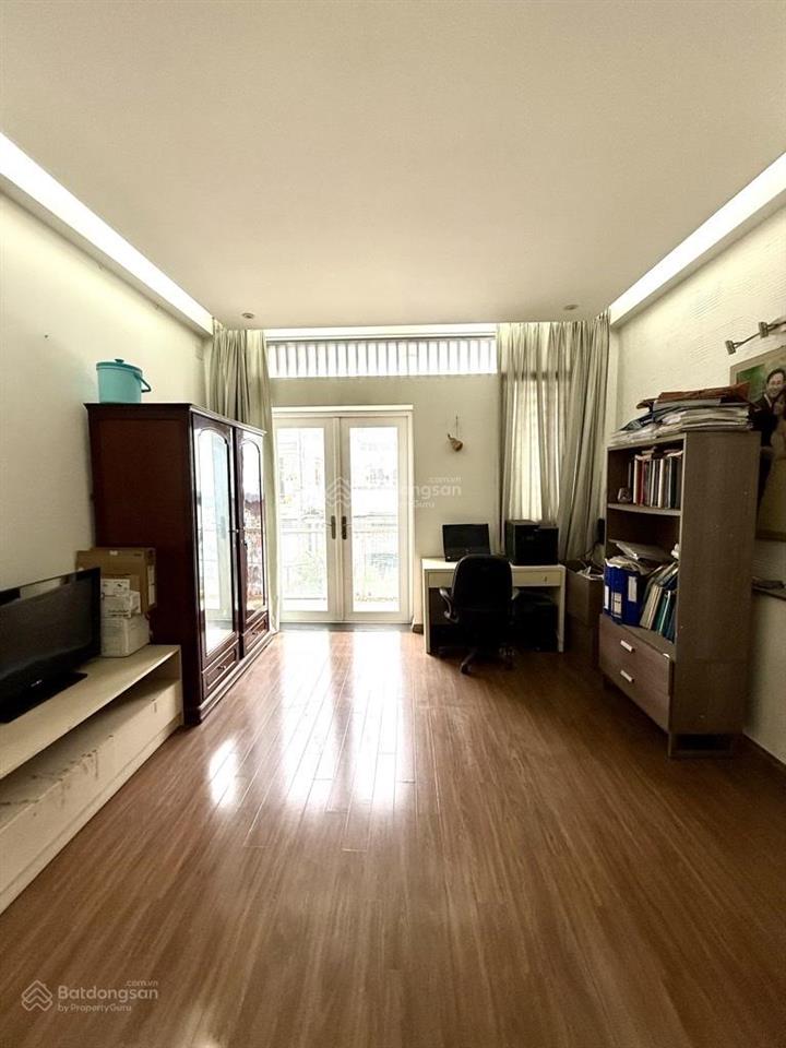 Bán nhà hẻm xe tải thông  lê văn sỹ  diện tích to 120m 4 tầng  oto ngủ nhà  phù hợp làm chdv