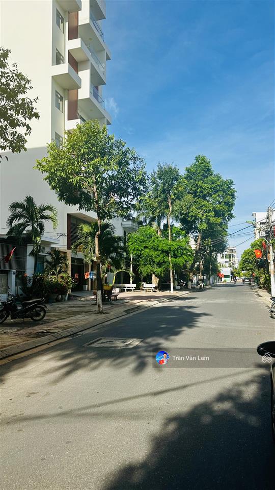 Bán lô đất vị trí vàng  mặt tiền phạm ngọc thạch  vỉa hè rộng 8m cách biển 200m