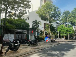 Bán lô đất vị trí vàng  mặt tiền phạm ngọc thạch  vỉa hè rộng 8m cách biển 200m