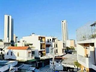 Bán nhà 3 tầng  2 mặt tiền đẹp  sát chợ ba làng, cách biển chỉ 250m