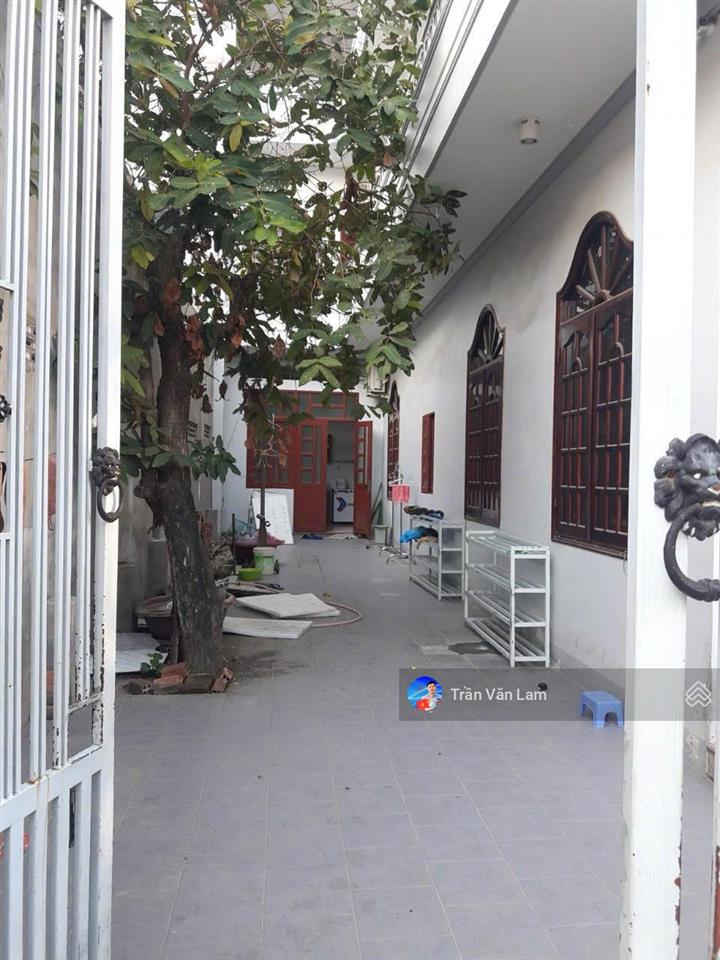 Bán nhà 3,5 tầng mặt đường nguyễn biểu b1 gần bãi tắm hòn chồng, nha trang