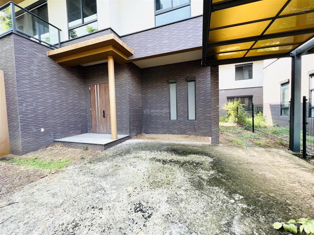 Biệt thự đơn lập khu đô thị waterpoint ven kênh đào mát mẻ